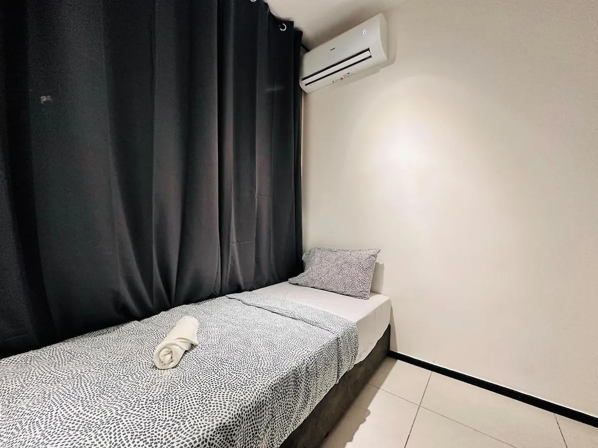 Cozy Family Stay Urban Suite 3Br 10 Pax George Town